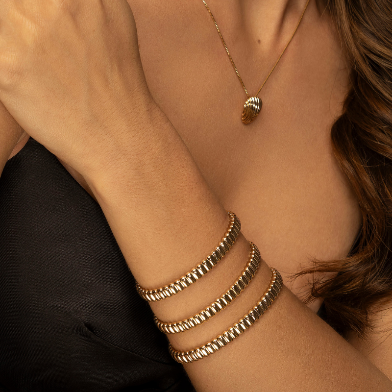 Nice bangle (G)