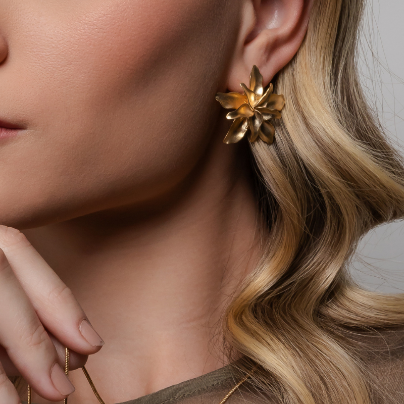 Bloom earring smooth