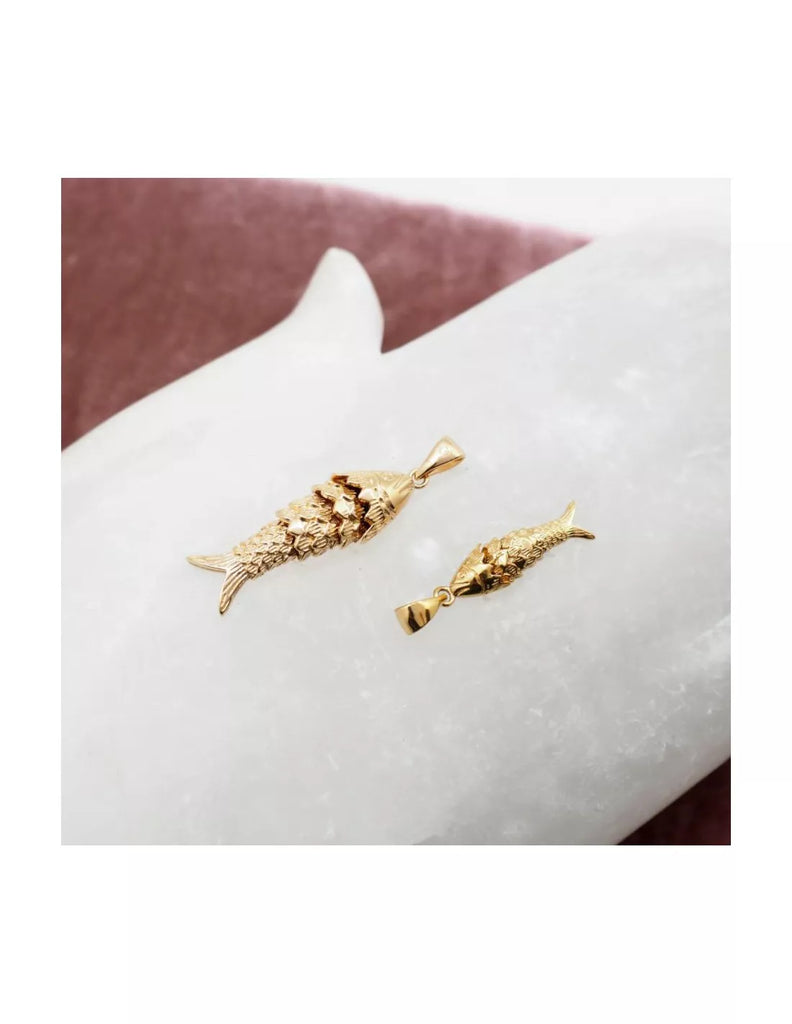 Gold plated moving fish pendant